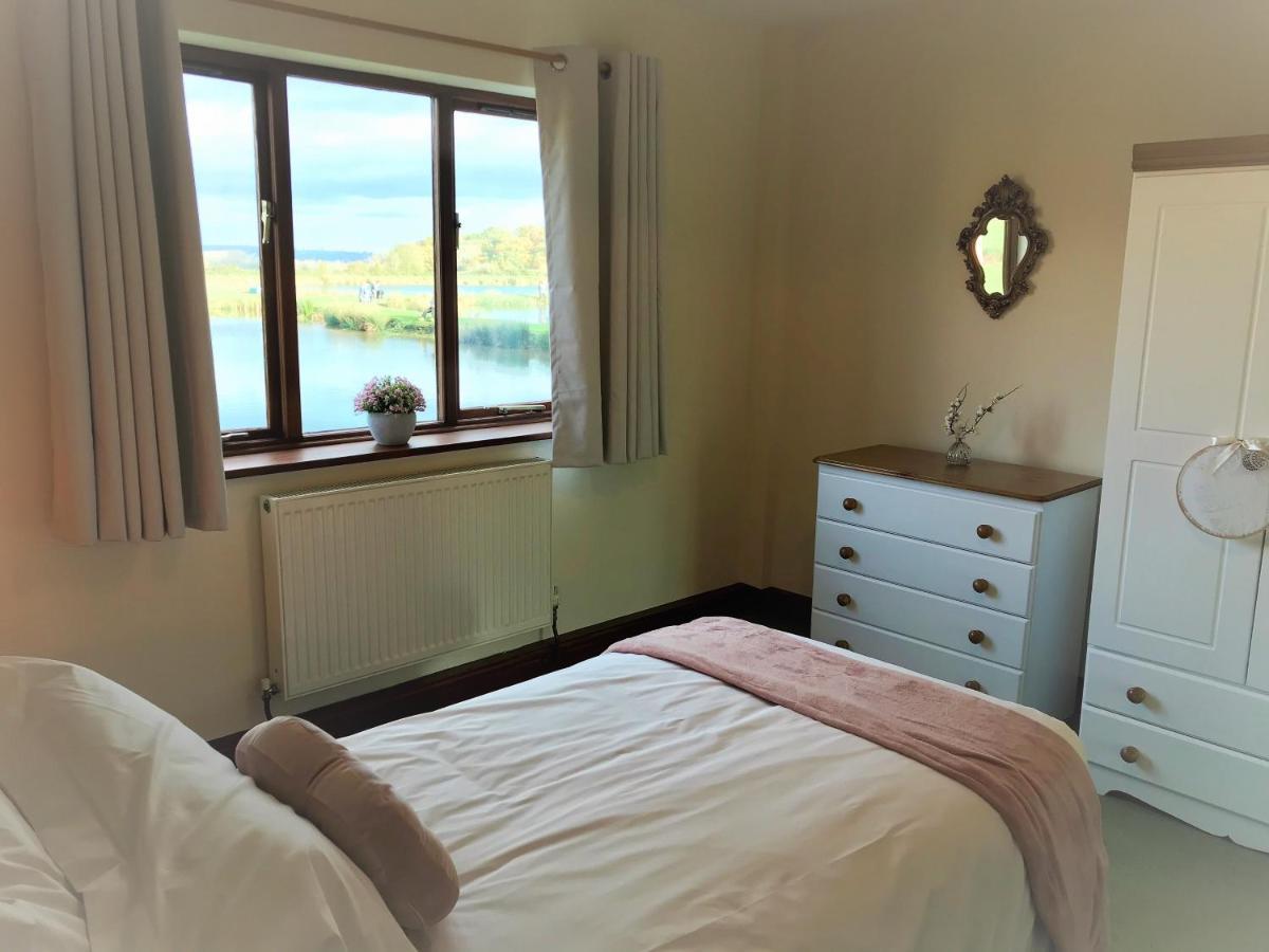 Bransford Farm Fishery & B & B Exterior foto