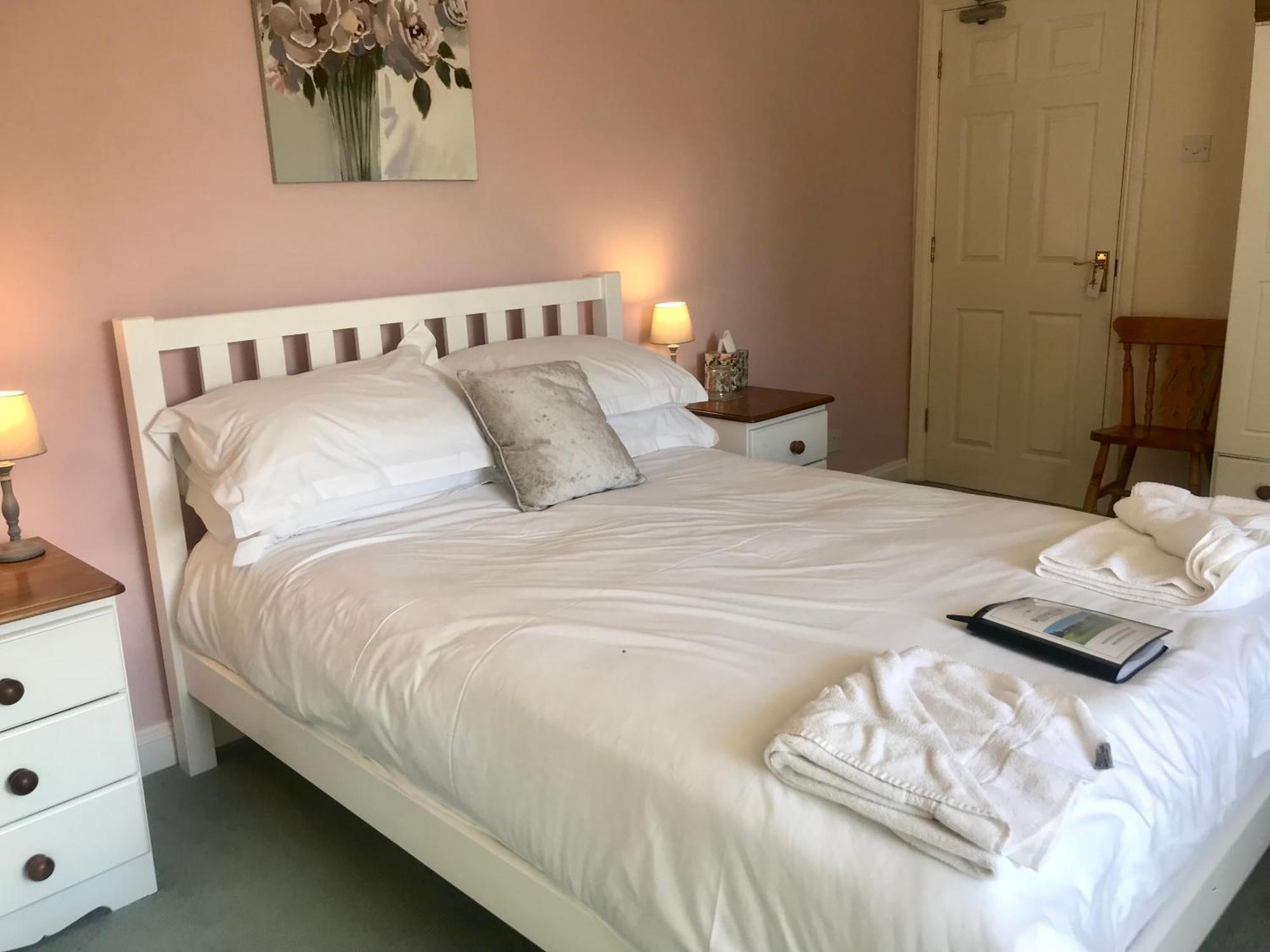 Bransford Farm Fishery & B & B Exterior foto